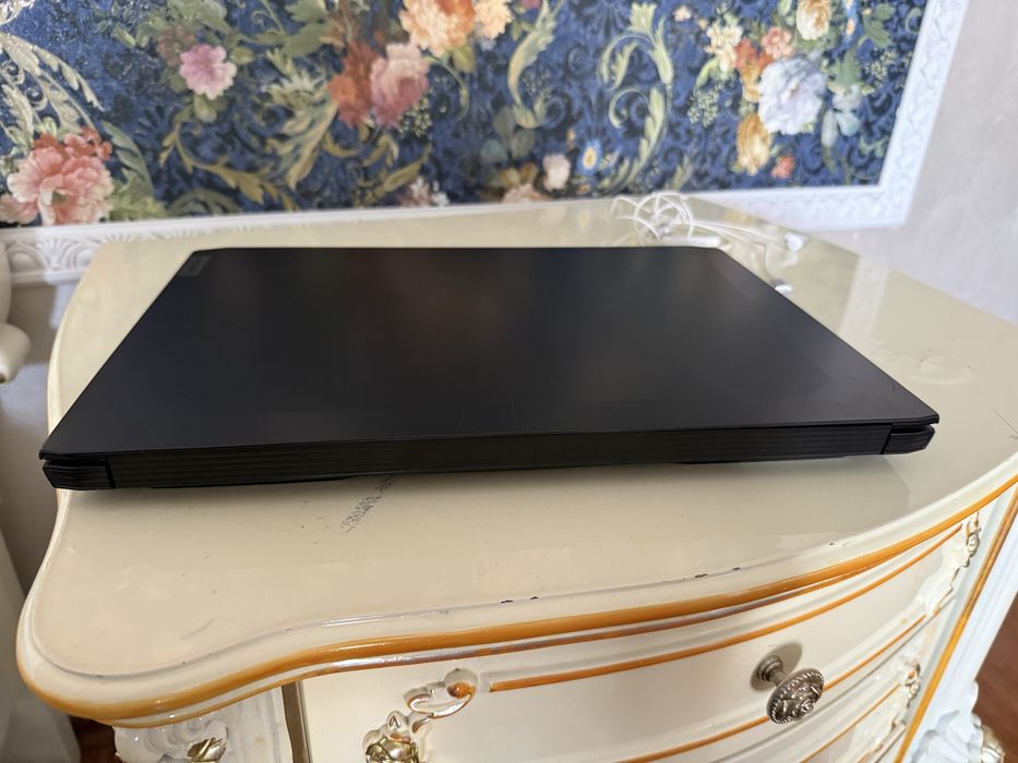 Laptop Lenovo GTX 1650 i5 11th gen
