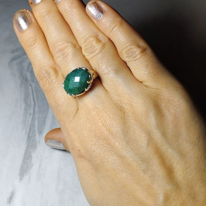 ИЗУМРУД 8 карат!!!