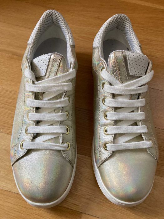 Tenisi piele GEOX, marime 37