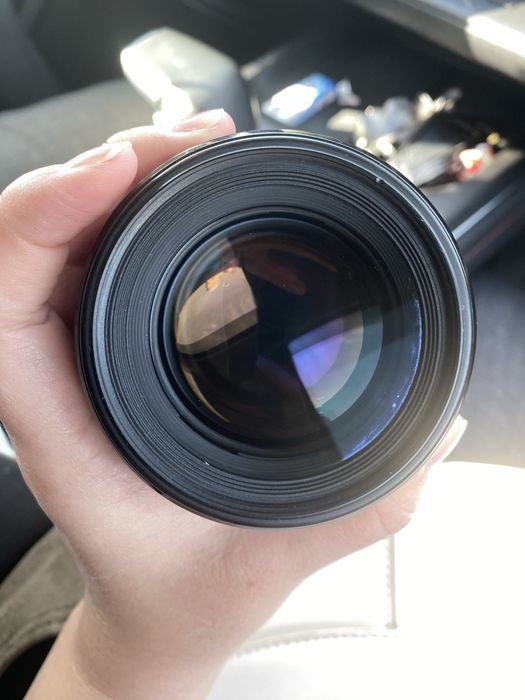 Обьяктив canon 85 мм