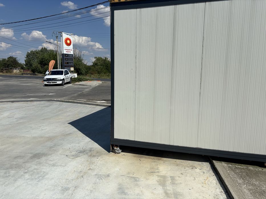 Spatiu comercial / container 30 mp de inchiriat în statie Rompetrol