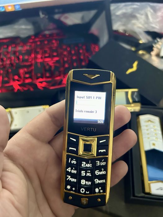 Telefon Vertu Ferrari