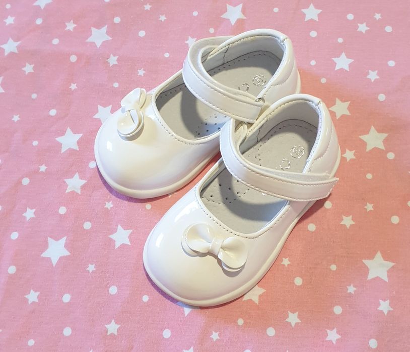 Обувки Clibee...