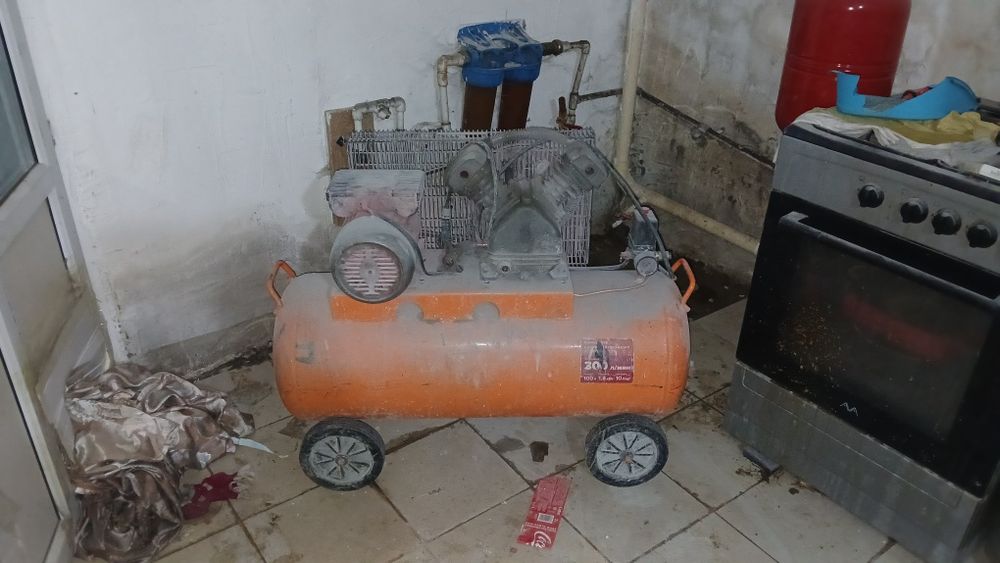 Компресор 100 литр 120 тыс