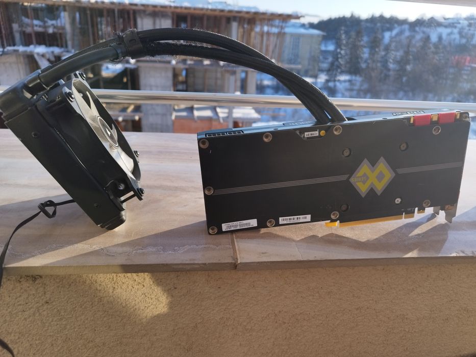 MSI SEA Hawk GTX 980 Ti  в добро състояние