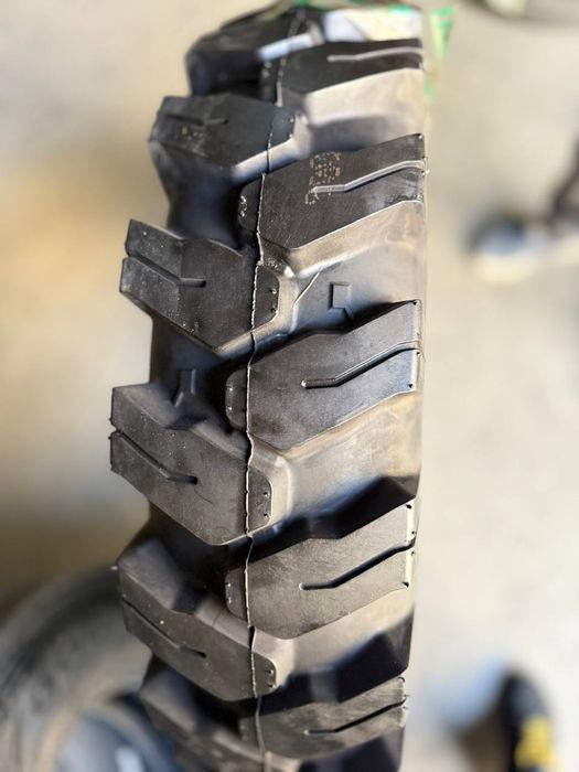 Шины для спецтехники 9.00-20