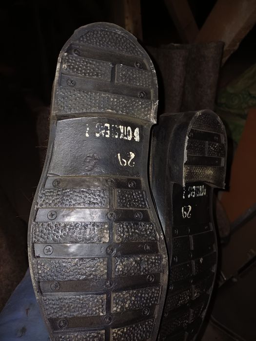 Продаю валенки 44 размер