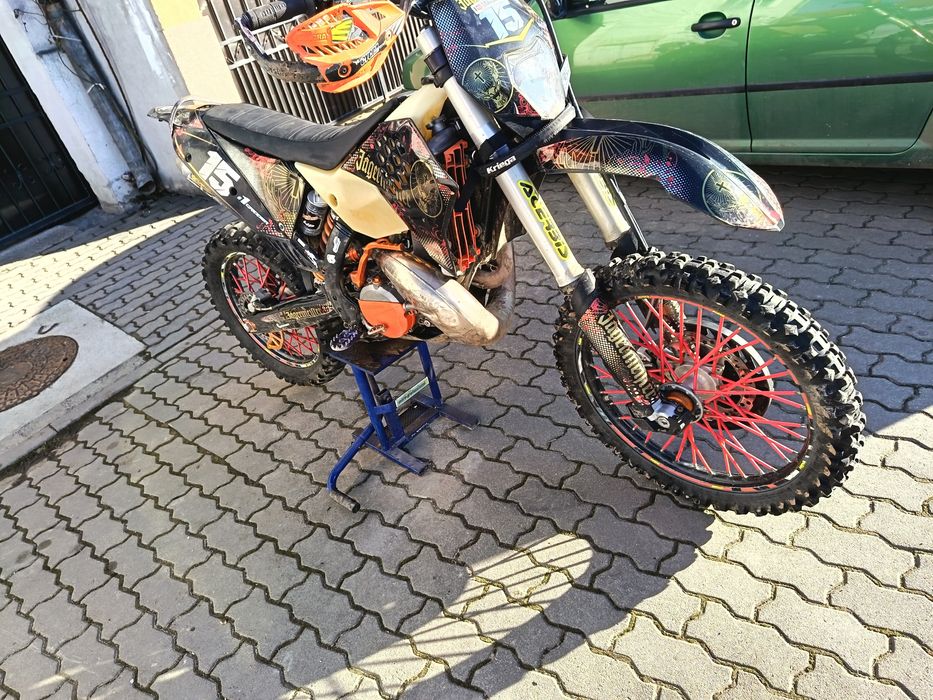 Vând KTM EXC 250
