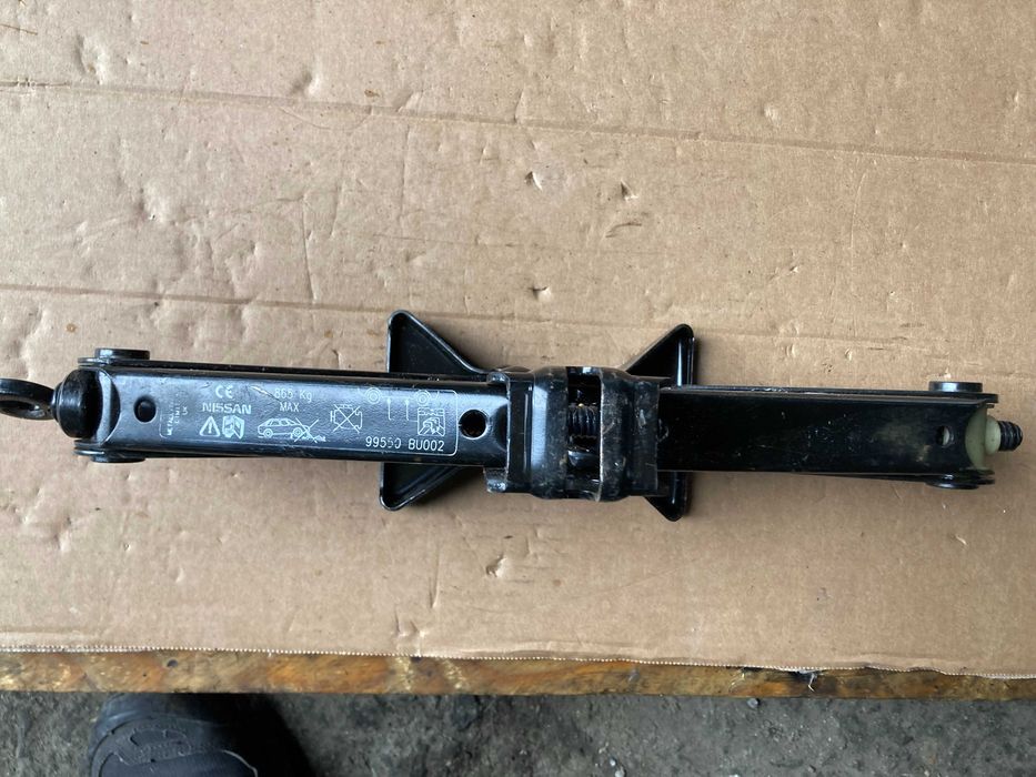 Крик за Кола Крик Nissan Almera Tino Нисан Оригинал