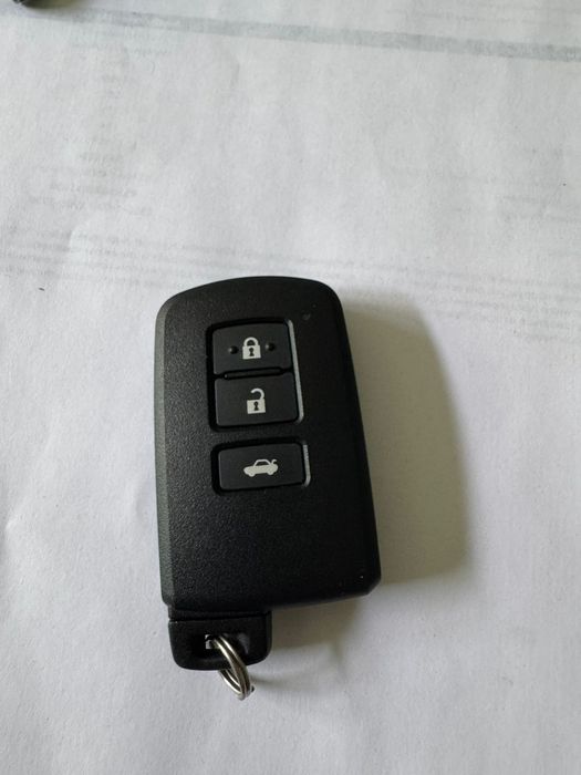 Ключи от камри оригинал