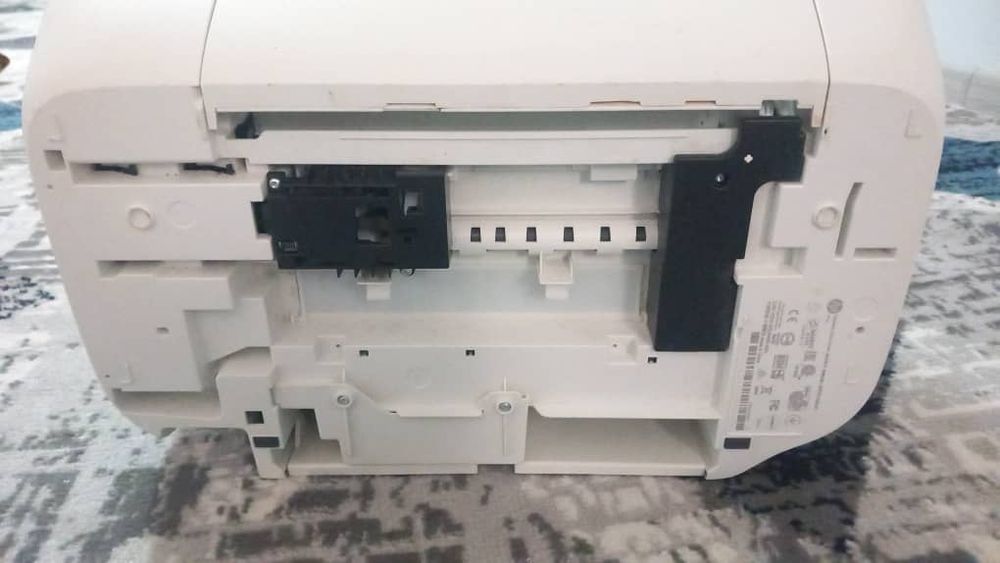 Плинтр hp Desk jet 2320