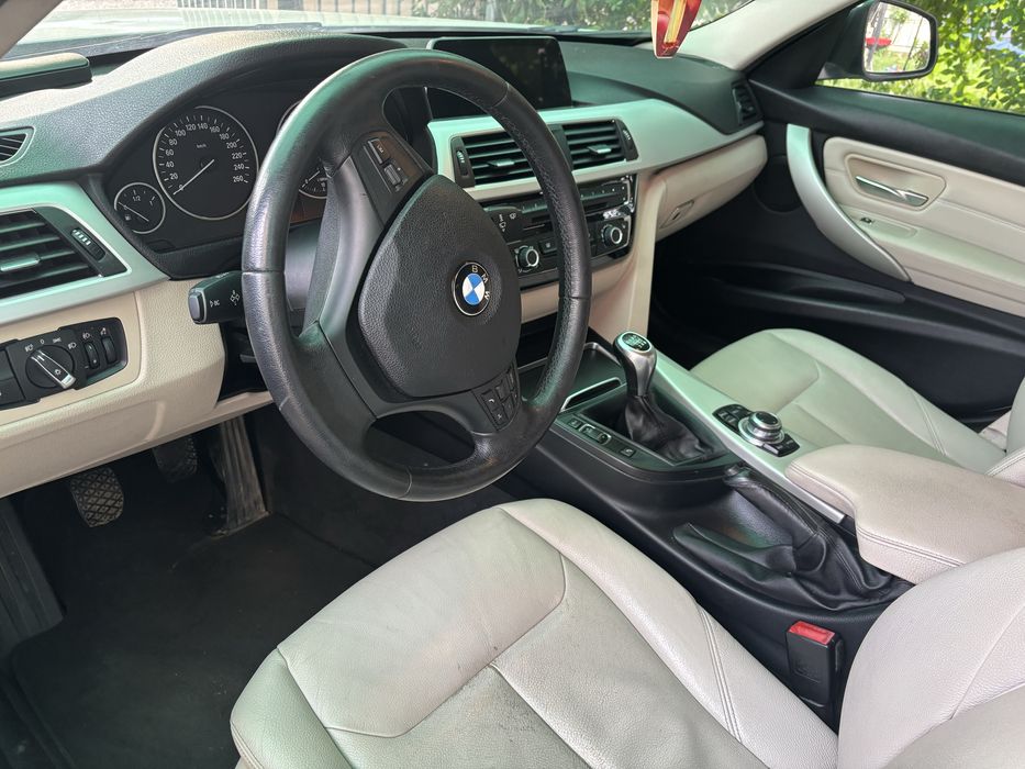 Bmw 320i cutie manuala