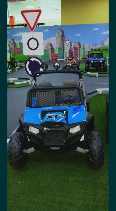 Продам детские машинки