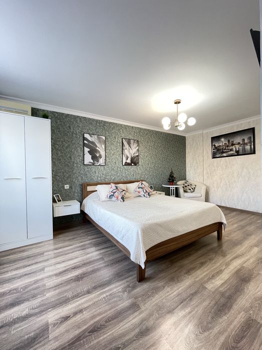 Квартира по Азаттык посуточно