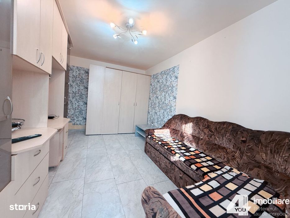 Închiriez garsonieră confort 1 etaj 1 Zona Micalaca - 200 euro