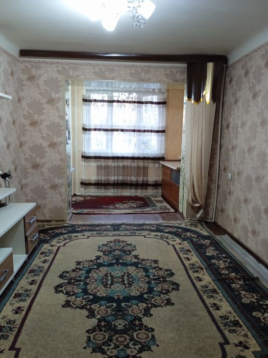 Чиланзар 13 продажа 2/3/5 кирпич  54кв.м