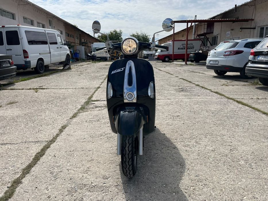 Scuter KYMCO New Sento 50, an 2012, motor 50cc in 4 timpi, in stare perfecta