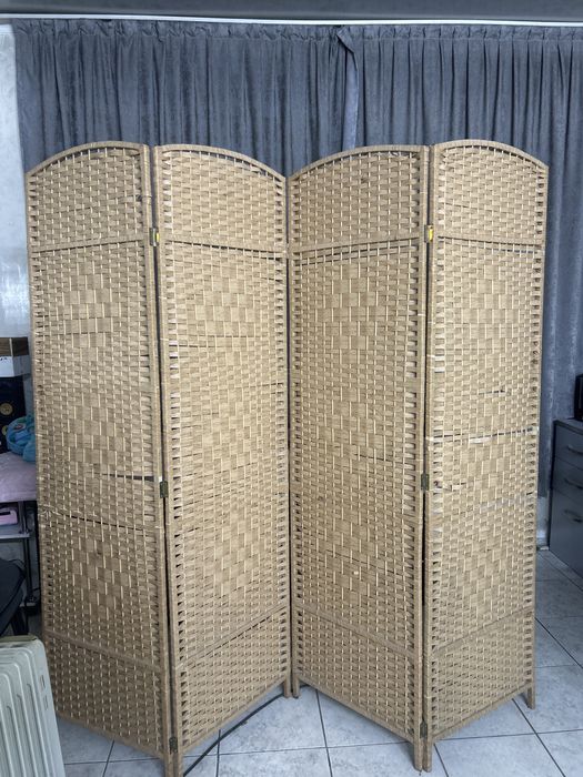Ширма  продам в отличном состоянии