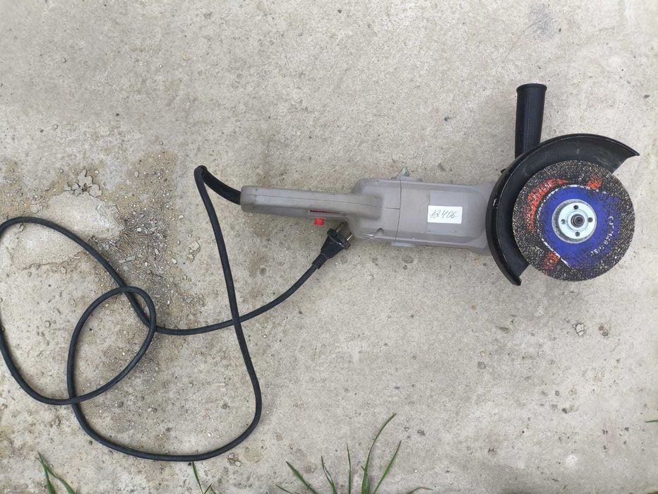 Болгарка Crown 1,2 кВт-5,8А.