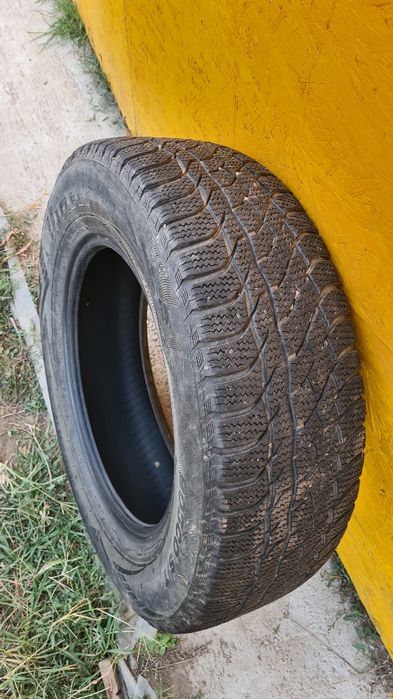 Продам одну зимнюю резину