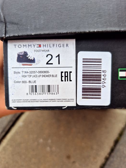 Teniși Tommy hilfiger mărimea 21!Superbi!