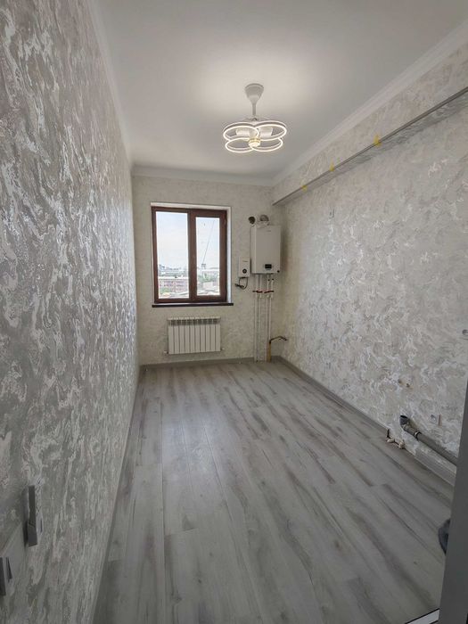 Срочно Продаётся 3/6/6 метро Достлик