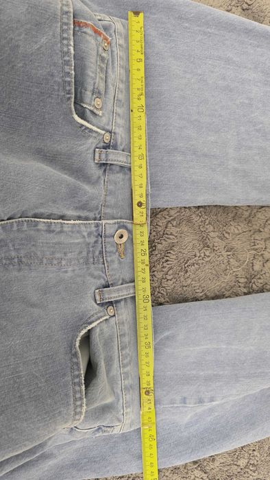 Blugi BOSS Hugo Boss Albastru Deschis, mărime W34 L34 (100% bumbac)