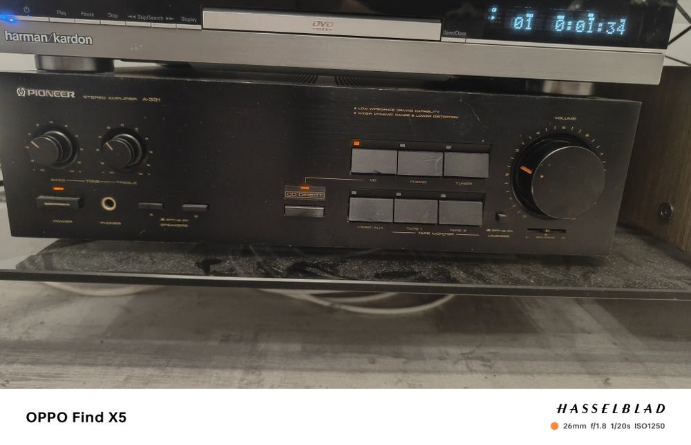 Pioneer. Nu Akai Nu Sony