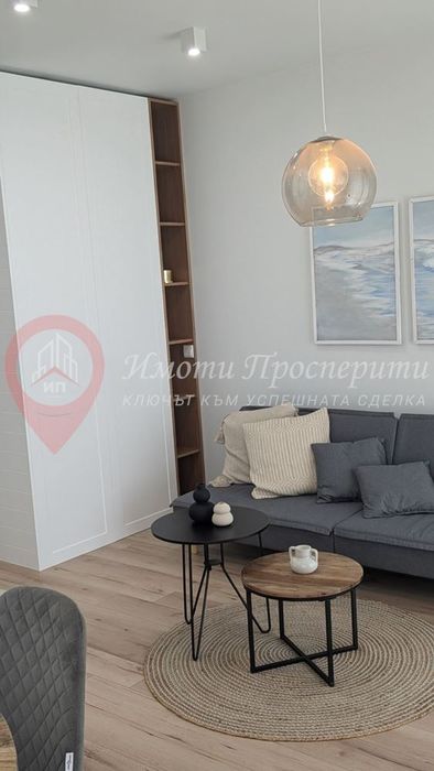 Дава се под наем Тристаен апартамент в София, Кръстова вада - 80 кв.м за 1200 € - Снимка #2