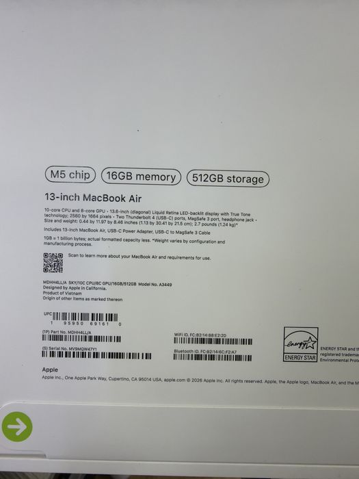 Macbook Air 13 16/512 M5