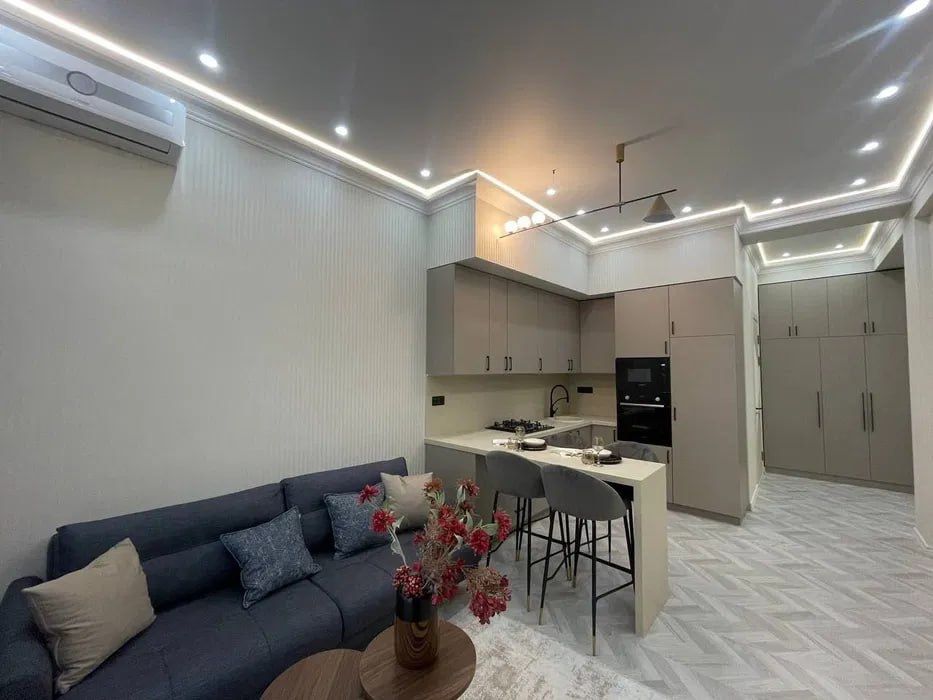 Шикарная квартира в Центре города  3/6/10 Метро Айбека Гранд Мир Цум