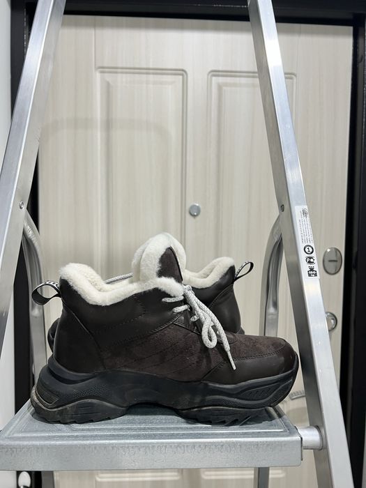 Женская зимняя обувь