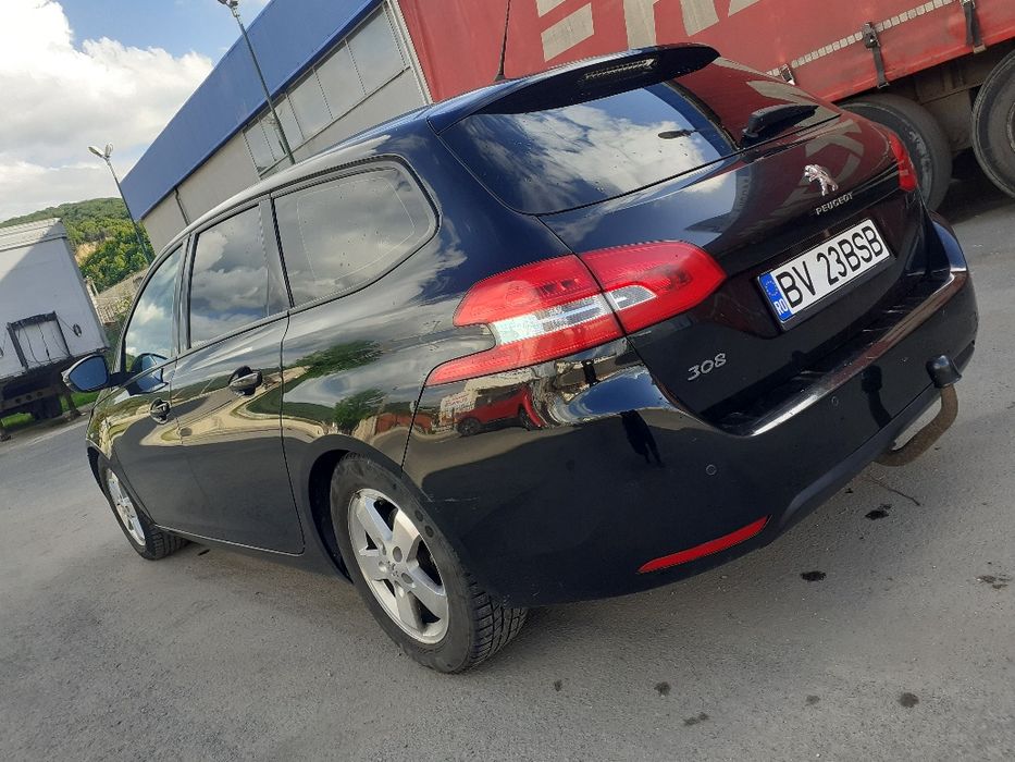 Peugeot 308.2015.euro6.1.2 benzina si GPL.stare f buna.VARIANTE + -