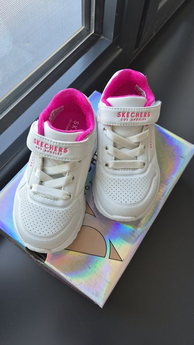 Skechers fete marimea 23