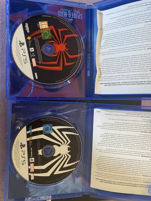 Spiderman 2 (140) și Spiderman Miles Morales (80) PS5