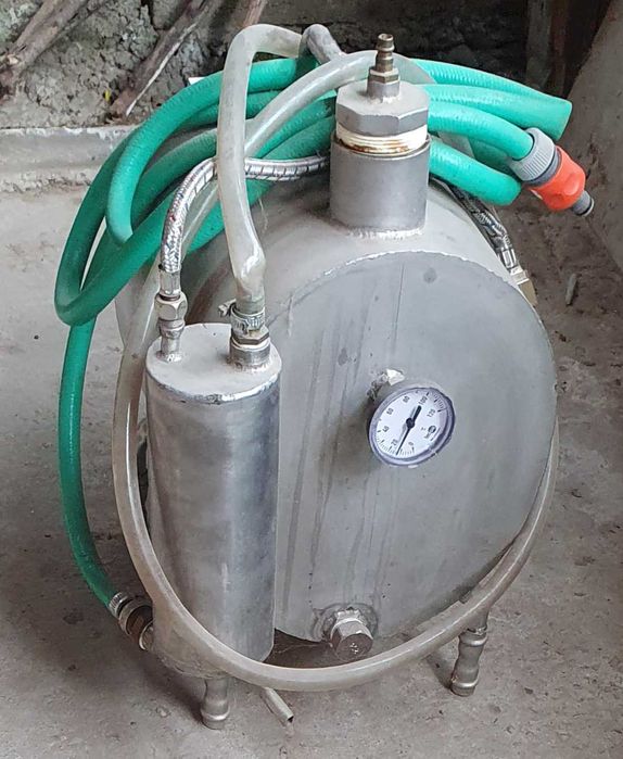 Aparat electric (cu ceas) pentru a fierbe băuturi