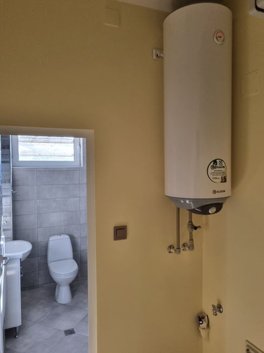 Продава се Тристаен апартамент в Ловеч, Широк център - 70 кв.м за 1152 €/кв.м - Снимка #9