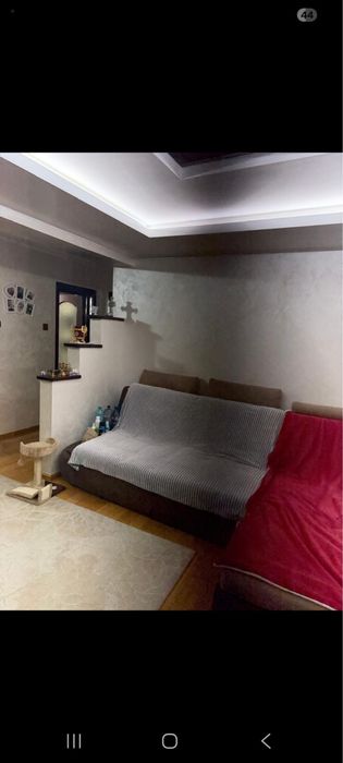 Vând apartament,zona teatrul Vasilache,zonă de case