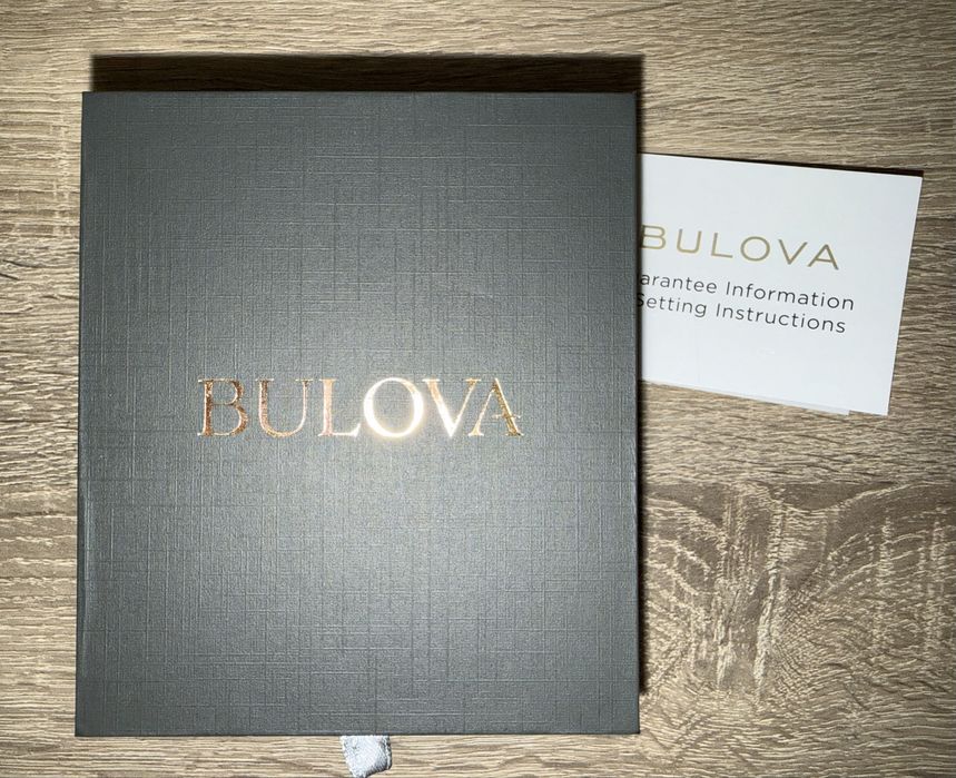 Дамски часовник Bulova Phantom Crystal 96L276