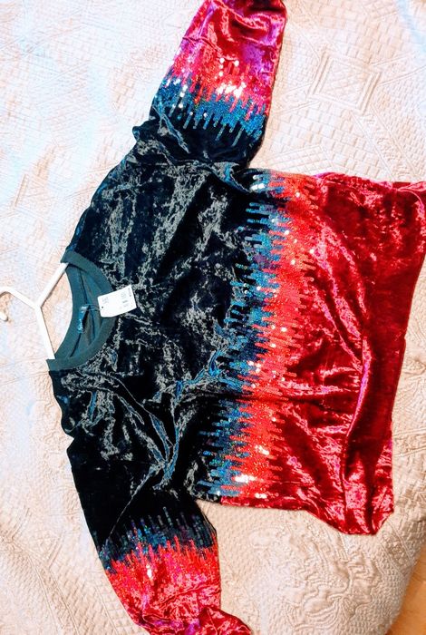 Праздничный яркий и стильный бомбер!