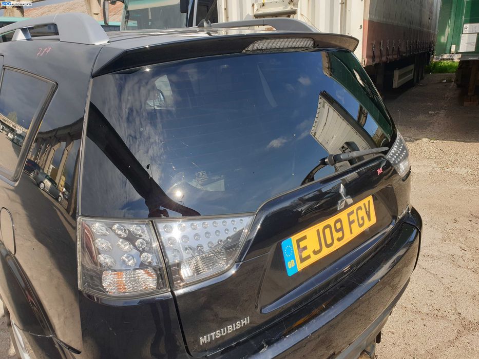 Haion Hayon Capota Portbagaj Dezechipat cu Luneta Geam Sticla Mitsubishi Outlander 2 2005 - 2012 culoare X42 [K5116]