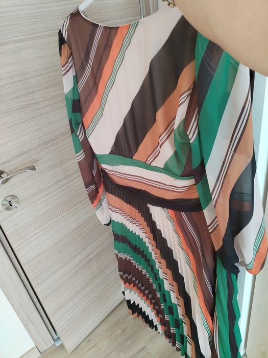 Нова Дамска рокля ХЛ солей