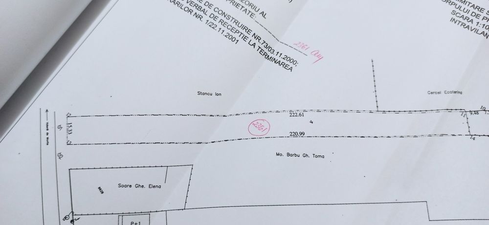 Vând teren intravilan