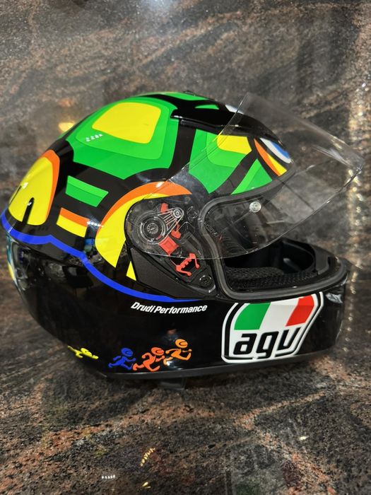 Каска AGV за мотор или скутер