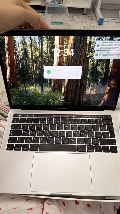 Macbook Pro 13 inch 2019