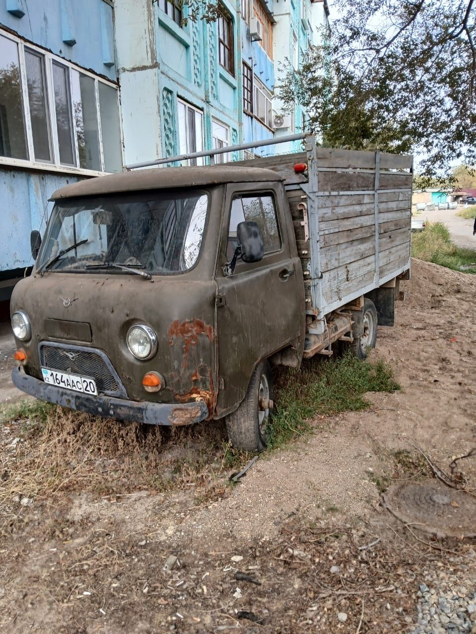 Слесарный ремонт автомобилей УАЗ Бортовой Автомобиль