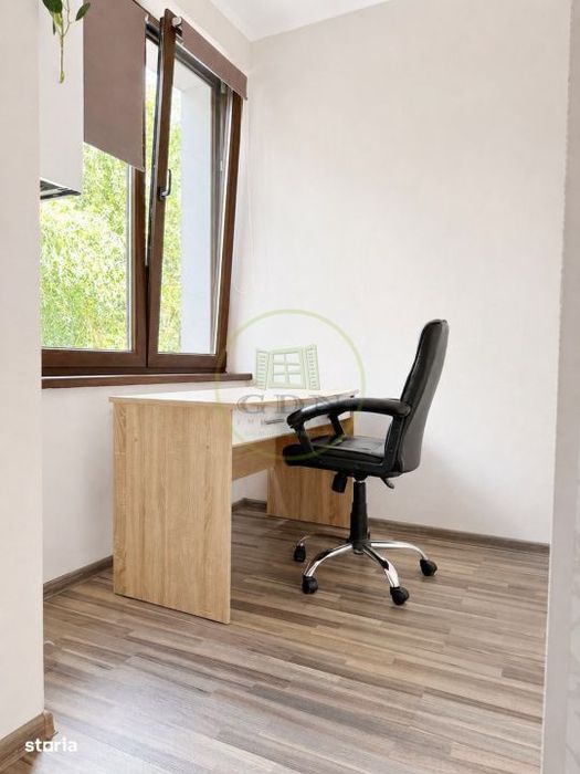 Inchiriez apartament doua camere str mijloc