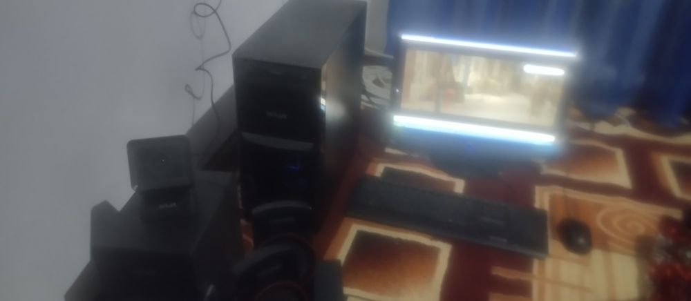 Kompyuter Delux Samsung