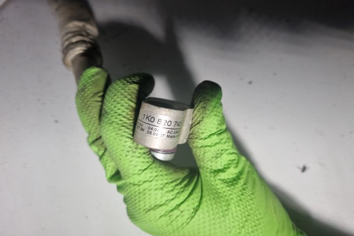 Conducta AC 1K0820743 Skoda Fabia 5J