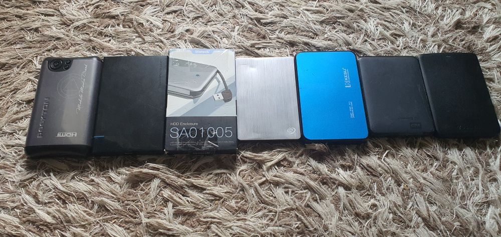 Vând hdd-uri externe de 500 gb,640 gb,750 gb și 1 TB